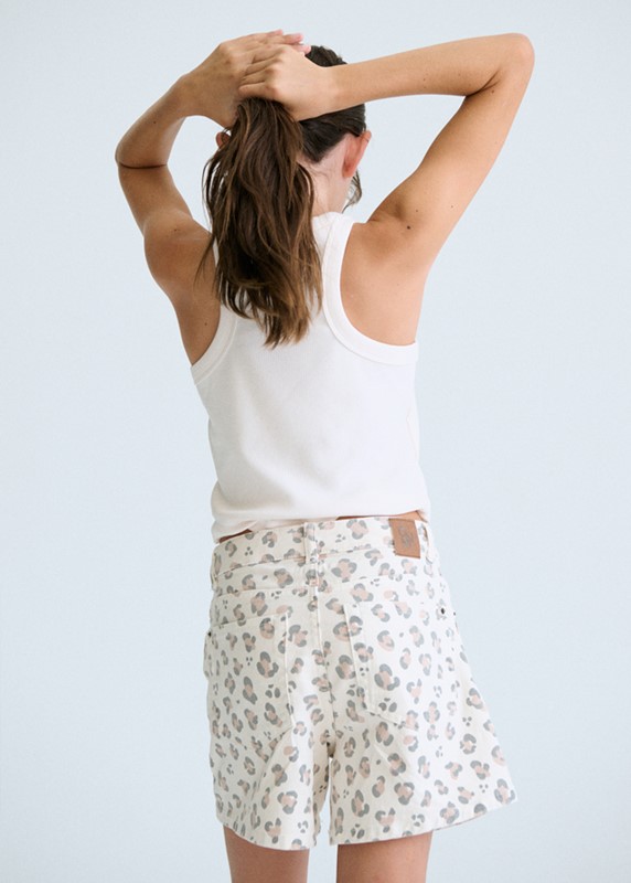 0BBBFF2D01725745BD202426B8356BAB_ Maglietta con bretelle