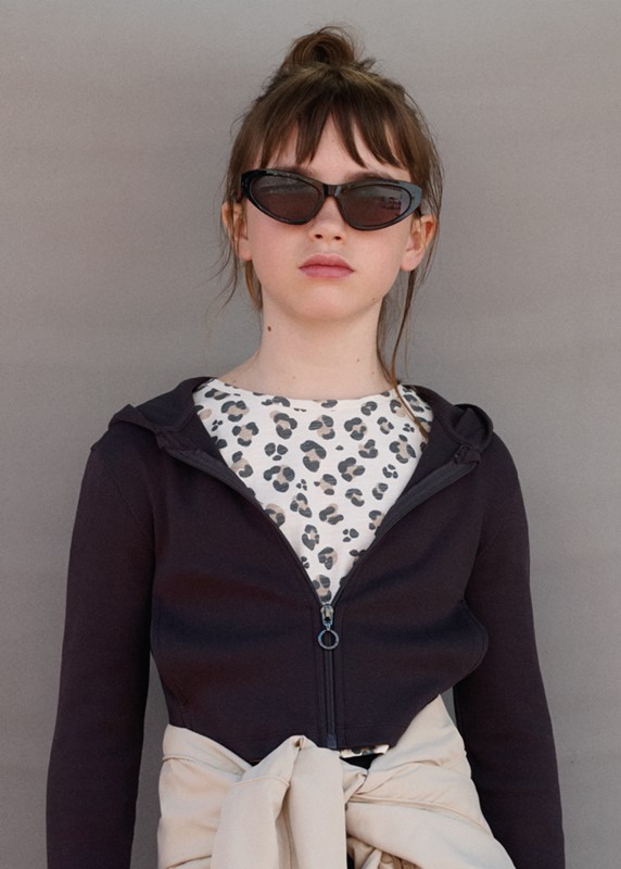 46FFBC58A6BE018BE5CDA7A113C70C7E_ Felpa