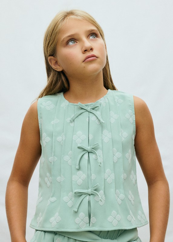 5790924021B484CA02054F7F2C74C968_ Top