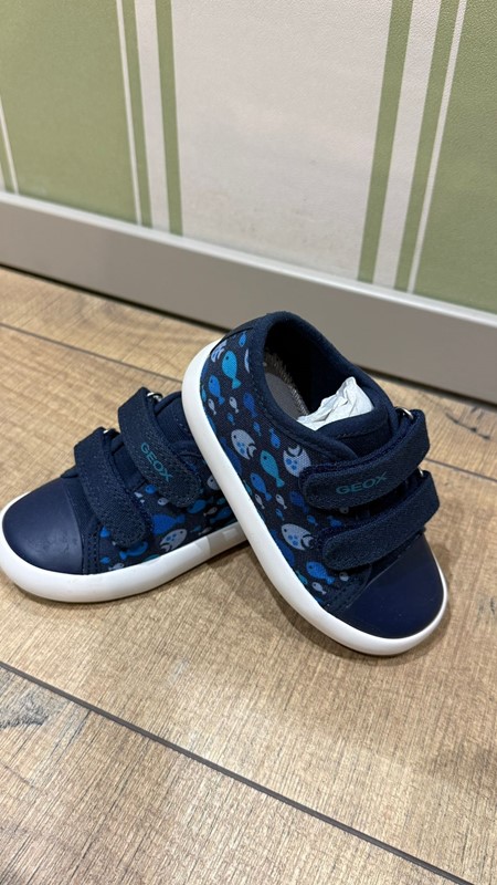 Sneaker primi passi