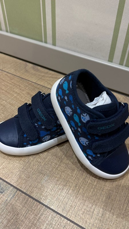 Sneaker primi passi