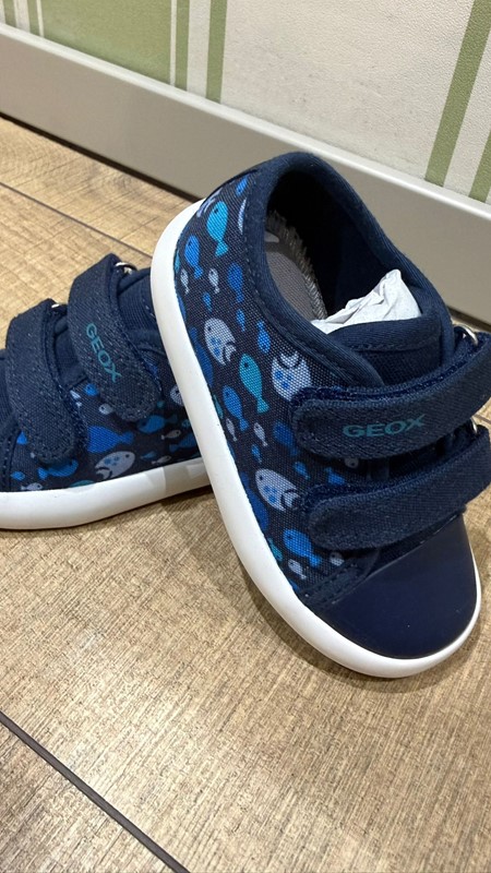 Sneaker primi passi