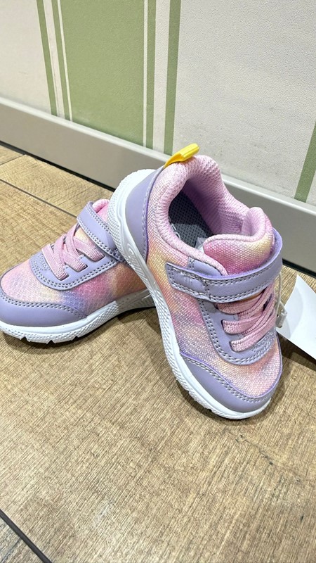 Sneaker primi passi